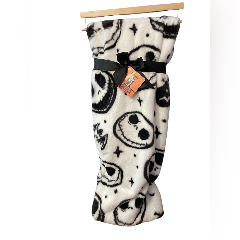 Disney NBC Jack Skellington Faux Rabbit Fur Throw – 50x70 NWT